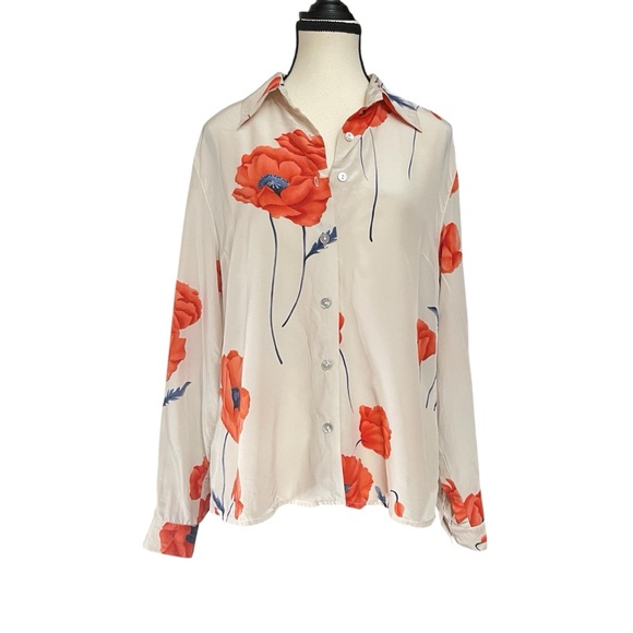 Woman's‎ SD Collection Silk Lt. Taupe and Orange Poppy Button-Down Shirt Blouse - Picture 2 of 6